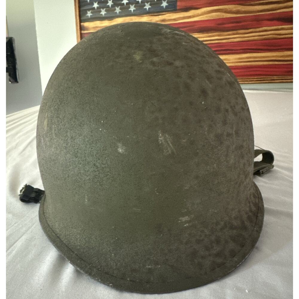 Vintage WWII M1 US Army Helmet w Liner Rear Seam Late World War
